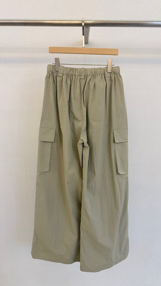 FORM韓國直郵實拍女裝新品熱賣推薦時尚26春夏休閑褲工裝褲FORM休閑褲