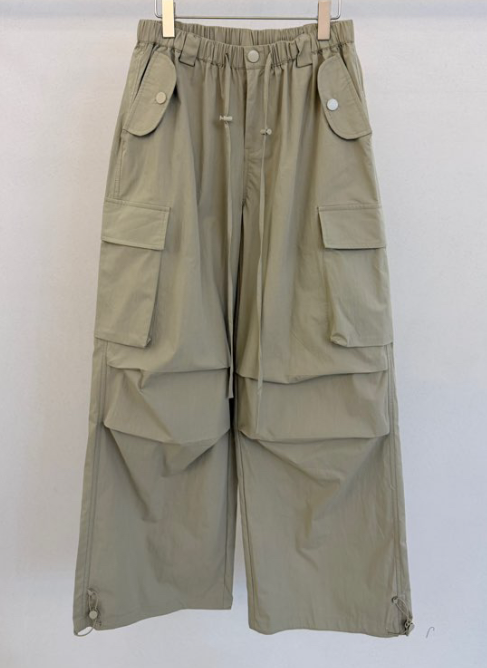 FORM韓國直郵實拍女裝新品熱賣推薦時尚26春夏休閑褲工裝褲FORM休閑褲圖色1