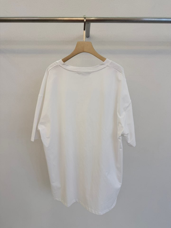 FORM韓國東大門代購女士新品推薦26春夏休閑人氣時尚T恤V領FORMT恤