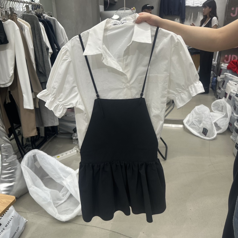 JUDYQUE韓國直郵實拍女裝新款推薦時尚人氣連衣裙不含內搭JUDYQUE連衣裙圖色1黑色