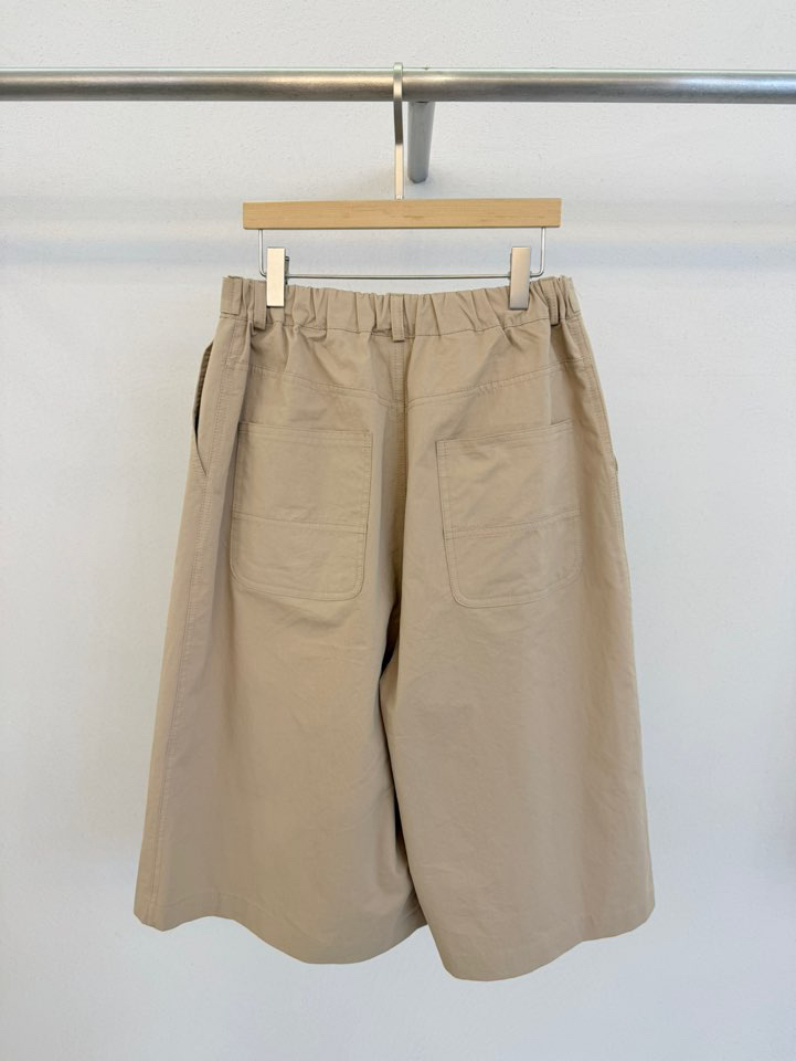 FORM韓國代購女裝新品休閑人氣推薦熱賣職業26春夏時尚短褲FORM短褲