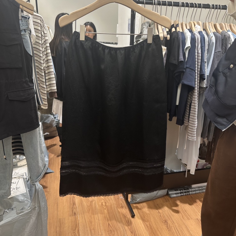 JADEMARKET韓國東大門直郵女裝新款推薦職業26春夏長裙蕾絲JADE SEOUL_MARKET長裙圖色2