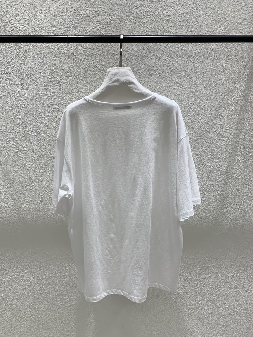 LUCY SALON韓國直郵實拍女裝新品職業推薦休閑熱賣26春夏T恤LUCY SALONT恤