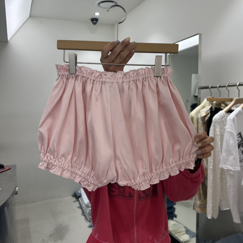 REPELLER韓國直郵女士新品人氣26春夏休閑短褲荷葉邊緞面REPELLER短褲