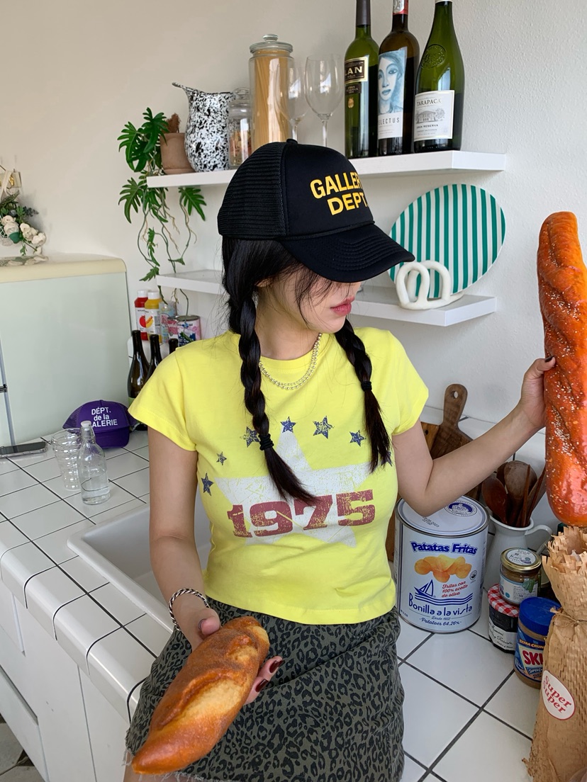 OKIE韓國代購女士新款26春夏職業時尚人氣熱賣休閑推薦T恤OKIET恤