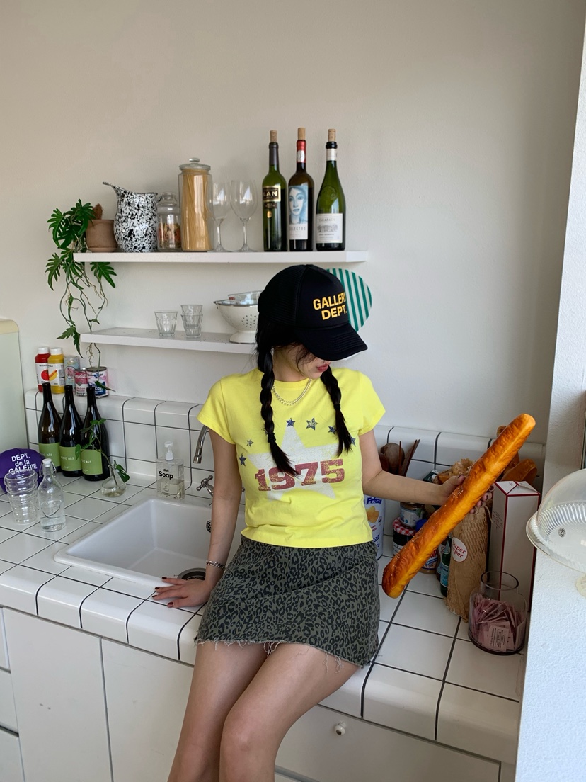 OKIE韓國代購女士新款26春夏職業時尚人氣熱賣休閑推薦T恤OKIET恤