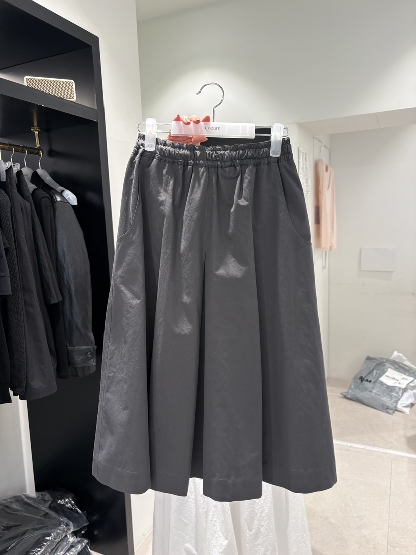 CREAM-P韓國東大門代購女士新品時尚休閑26春夏推薦長裙CREAM-P長裙圖色2