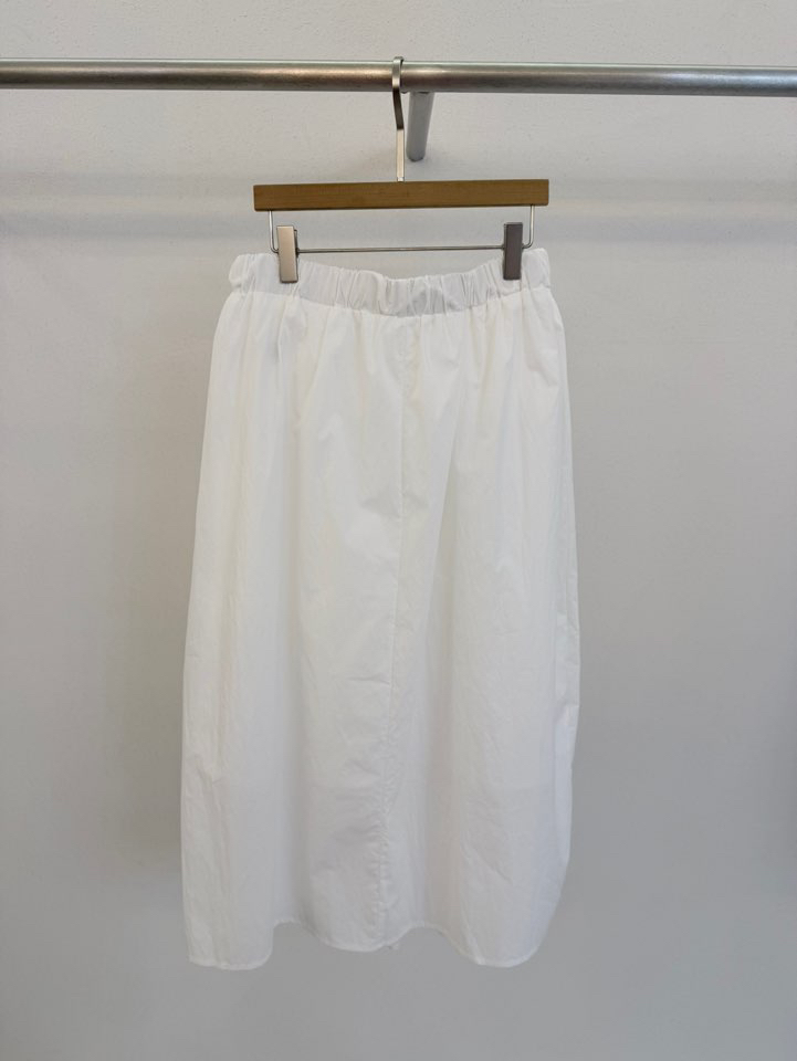 FORM韓國直郵女裝新款職業熱賣26春夏人氣推薦時尚休閑長裙FORM長裙