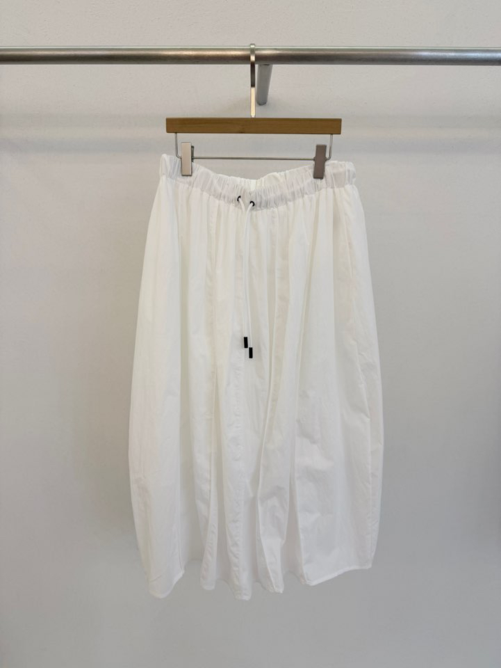 FORM韓國直郵女裝新款職業熱賣26春夏人氣推薦時尚休閑長裙FORM長裙圖色1