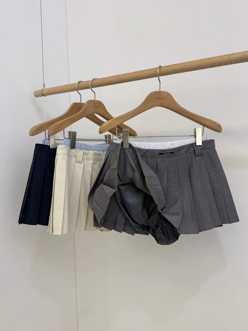 BY CHAPTER韓國東大門直郵女裝新款人氣休閑熱賣短裙褶裥BY Chapter短裙