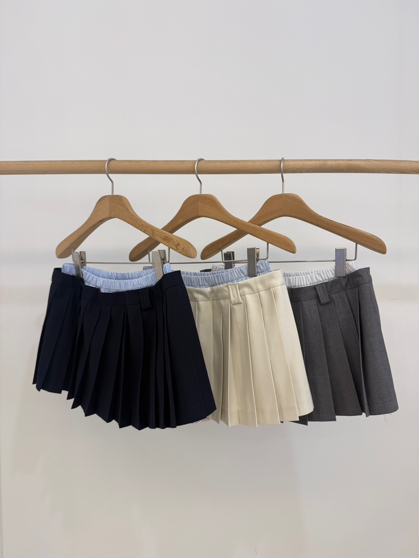 BY CHAPTER韓國東大門直郵女裝新款人氣休閑熱賣短裙褶裥BY Chapter短裙