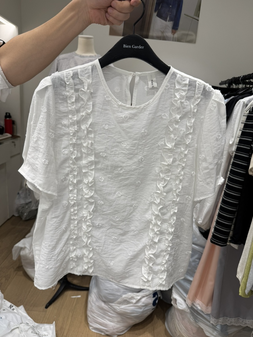 BIEN GARDER韓國代購女士新品人氣休閑26春夏襯衫蕾絲衫BIEN GARDER襯衫/蕾絲衫圖色1