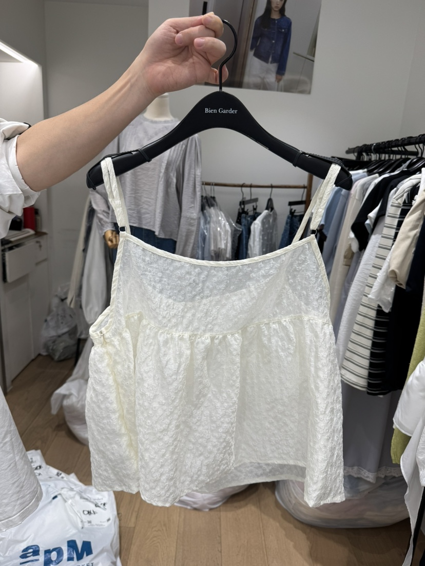 BIEN GARDER韓國東大門代購女裝新品熱賣時尚推薦吊帶背心BIEN GARDER吊帶/背心圖色1