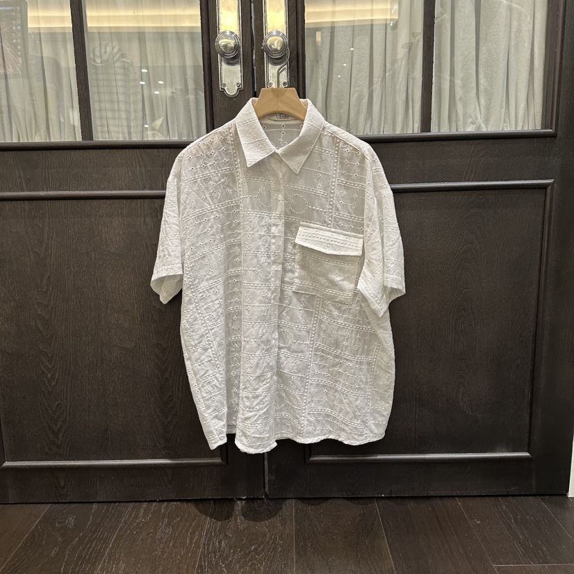 VIBELLE韓國直郵實拍女士新品人氣熱賣休閑推薦襯衫蕾絲衫VIBELLE襯衫/蕾絲衫圖色2