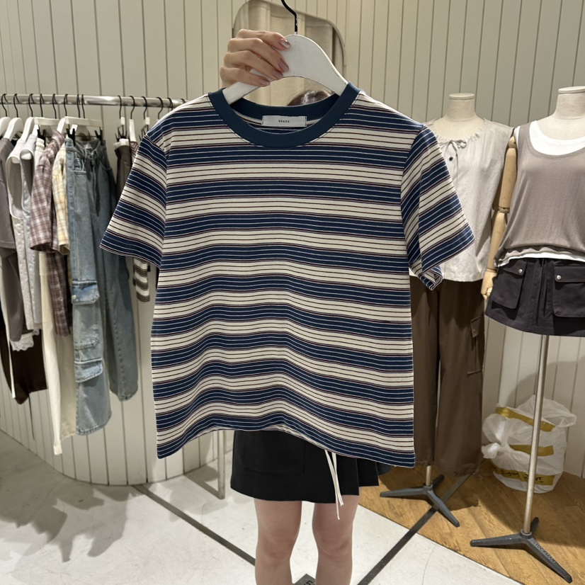 GRADE韓國直郵實拍女裝新款時尚人氣推薦休閑熱賣職業T恤GRADET恤圖色2