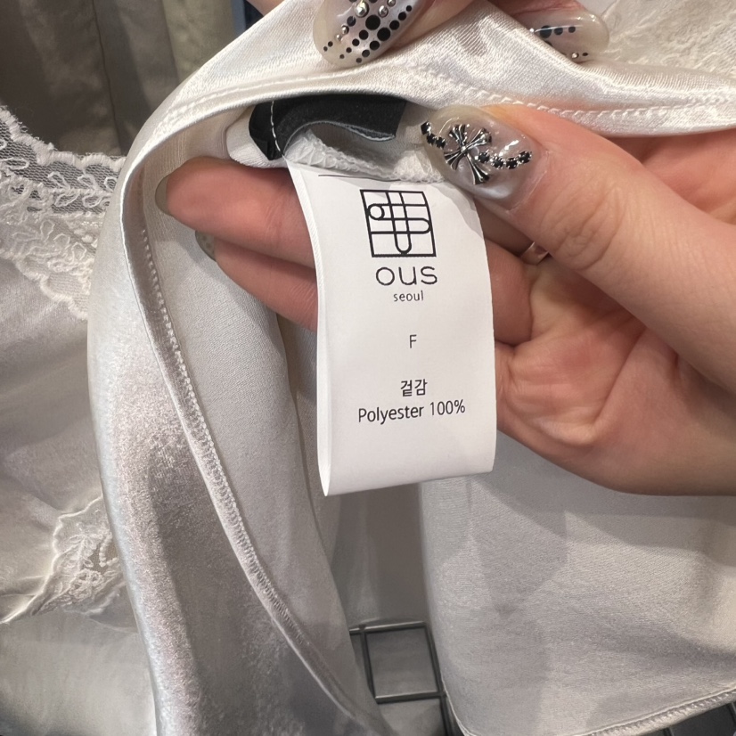 OUS/INCH-L韓國代購女士新款熱賣推薦人氣襯衫蕾絲衫緞面OUS/INCH襯衫/蕾絲衫