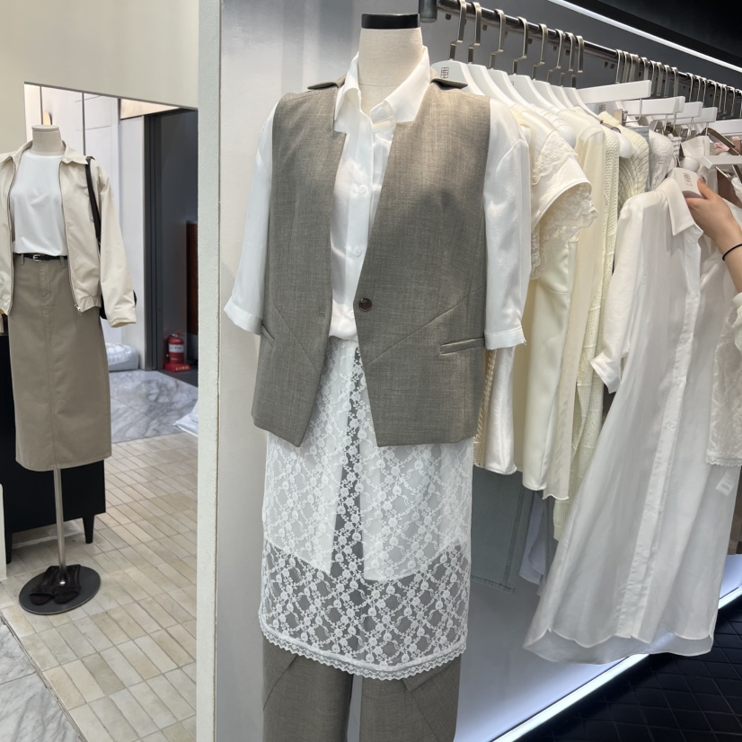 OUS/INCH-L韓國東大門直郵女裝新品推薦人氣套裝蕾絲亞麻OUS/INCH套裝