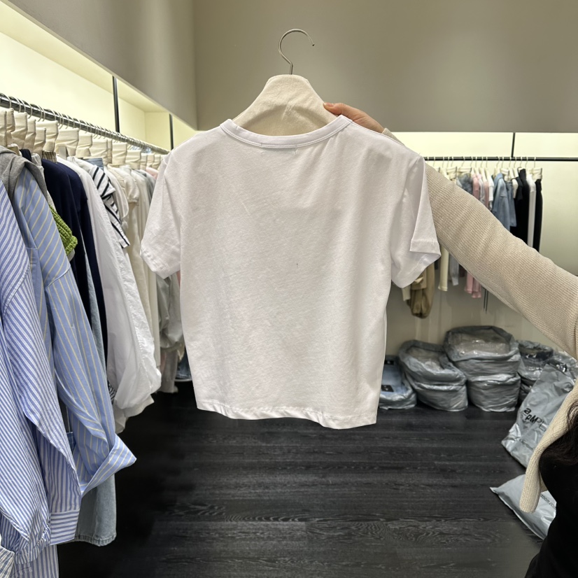 TOMGIRL韓國直郵實拍女裝新款26春夏時尚熱賣職業人氣T恤TOMGIRLT恤