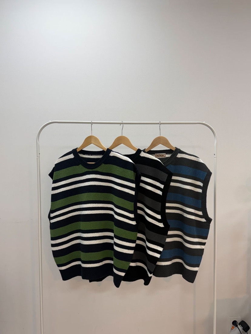 KIRIN韓國直郵實拍女士新款人氣推薦職業馬甲不含內搭條紋KIRIN馬甲圖色3左三色