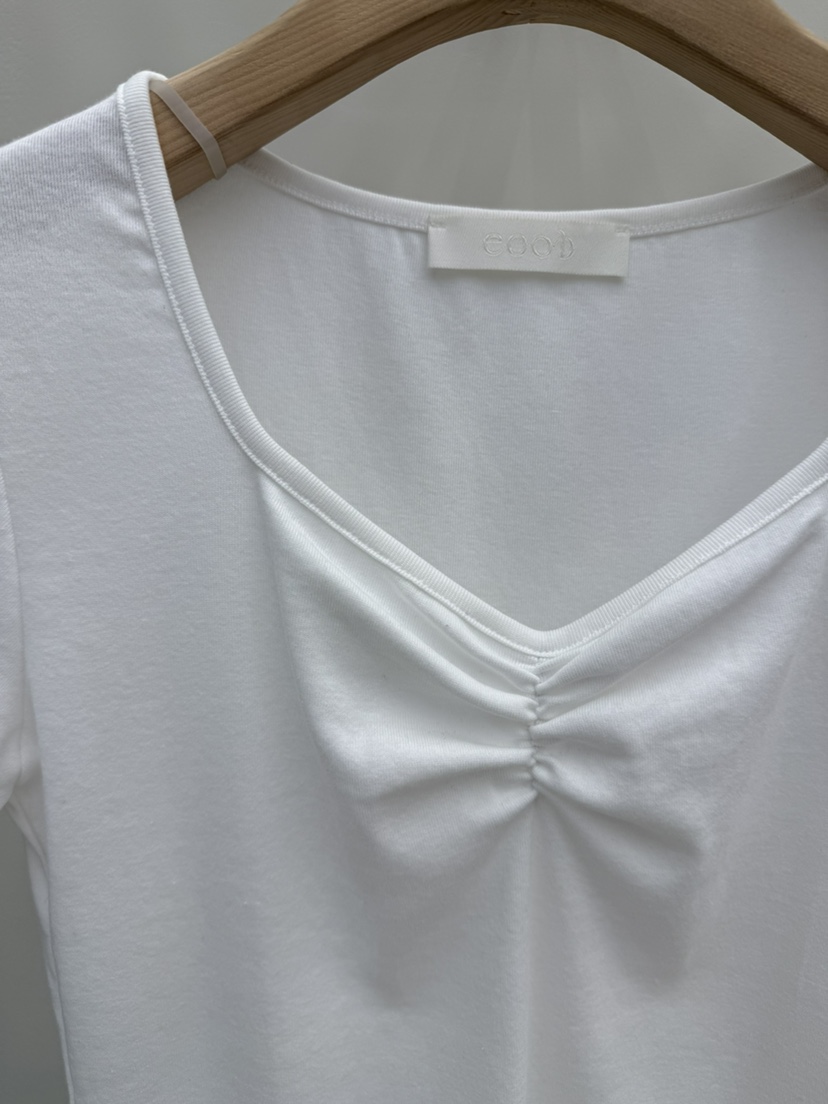 EOOB/LAMEREI韓國東大門直郵女裝新款人氣26春夏T恤褶皺EOOB/LAMEREIT恤