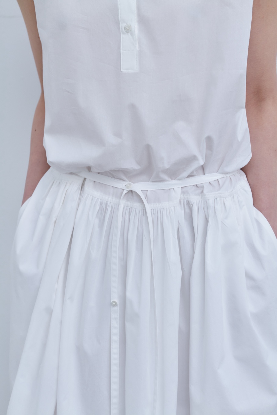 REGULARLY/PLACOR韓國直郵實拍女裝新款熱賣連衣裙含腰繩腰帶REGULARLY/PLACOR連衣裙