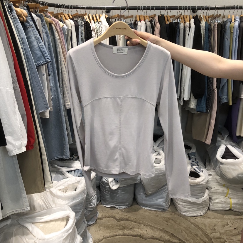 ALMOND PEPE韓國東大門代購女士新款人氣時尚職業長袖T恤ALMOND PEPE長袖T恤圖色1