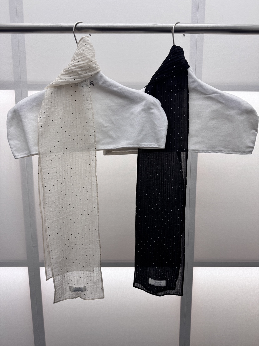 MILUI韓國直郵女士新品熱賣推薦26春夏時尚職業圍巾披肩圍巾MILUI圍巾/披肩