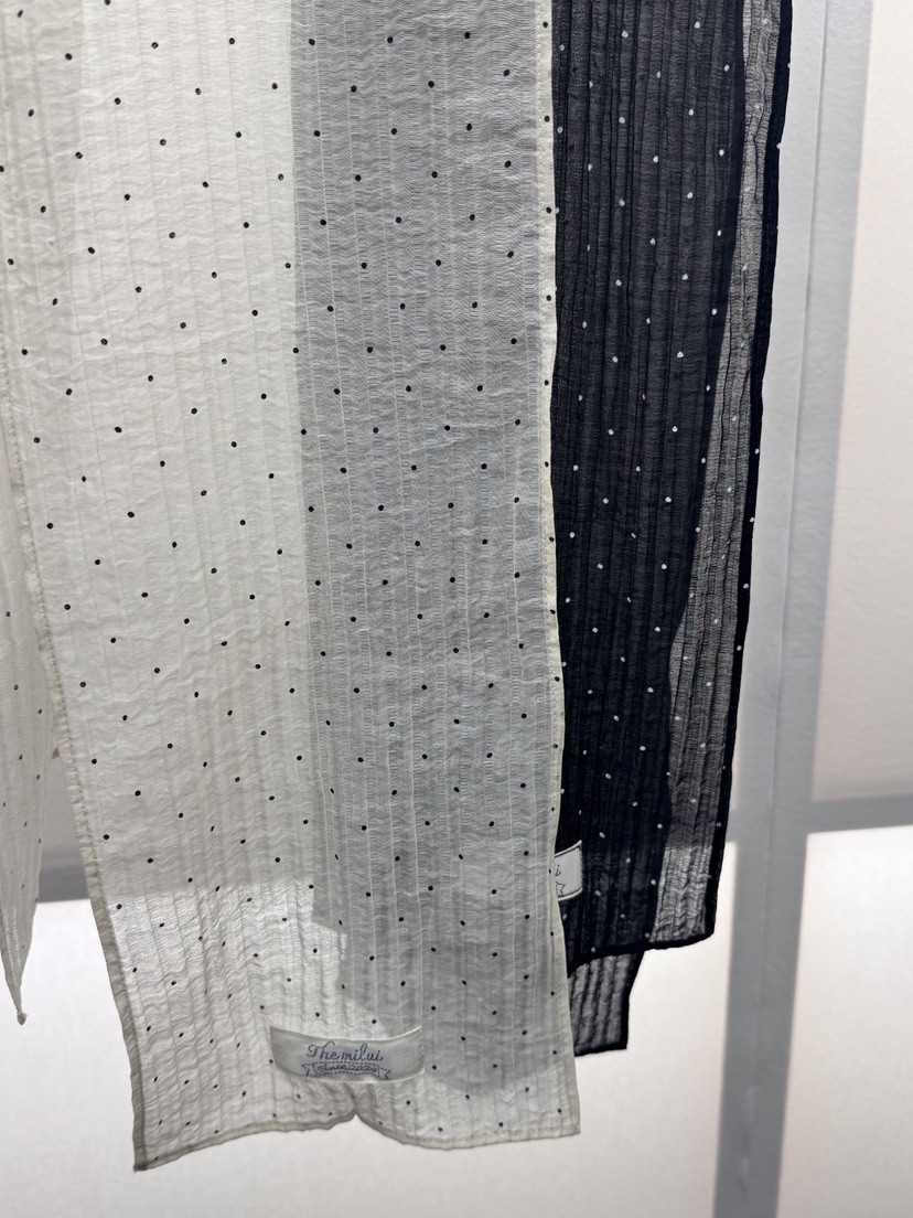 MILUI韓國直郵女士新品熱賣推薦26春夏時尚職業圍巾披肩圍巾MILUI圍巾/披肩