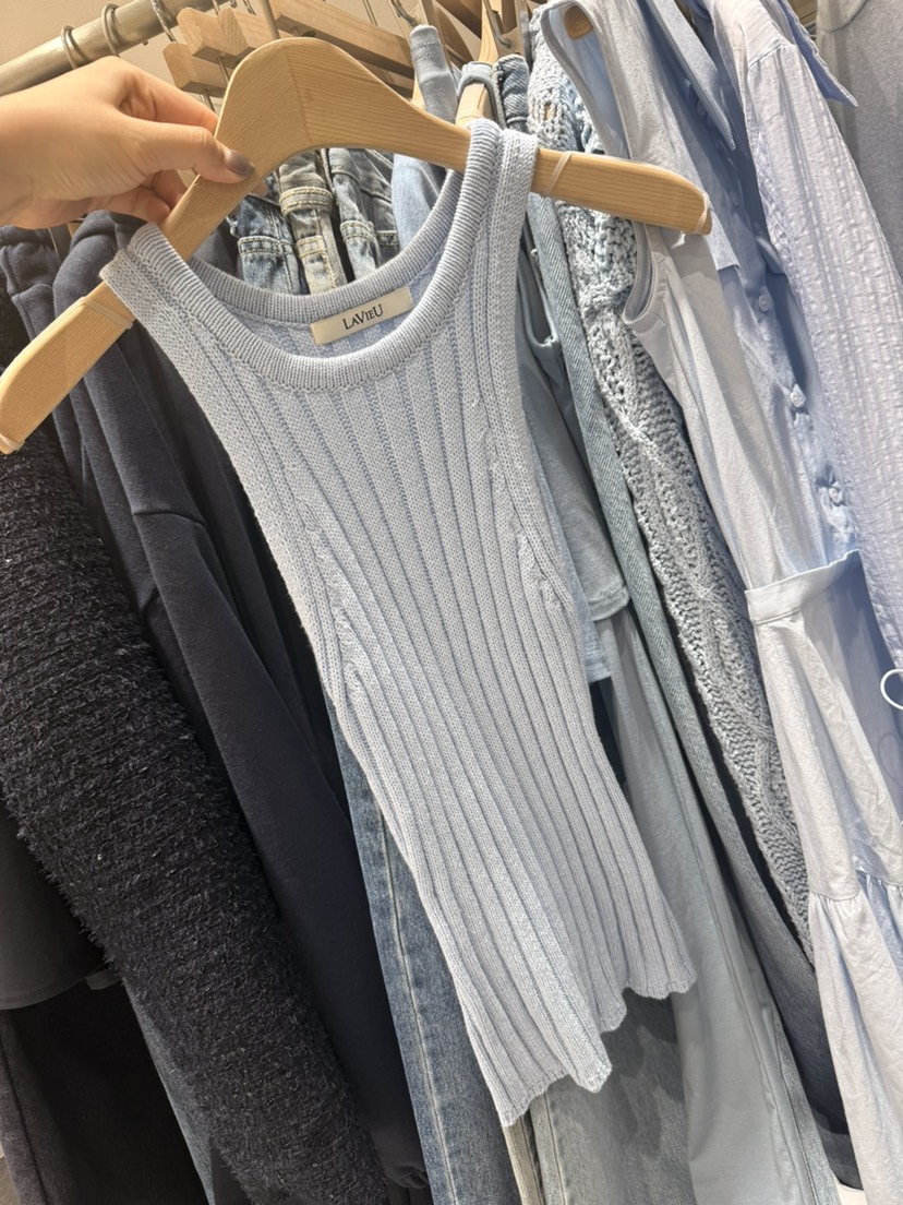 LAVIEU東大門代購女士新款真品時尚熱賣26春夏人氣吊帶背心LAVIEU吊帶/背心圖色2