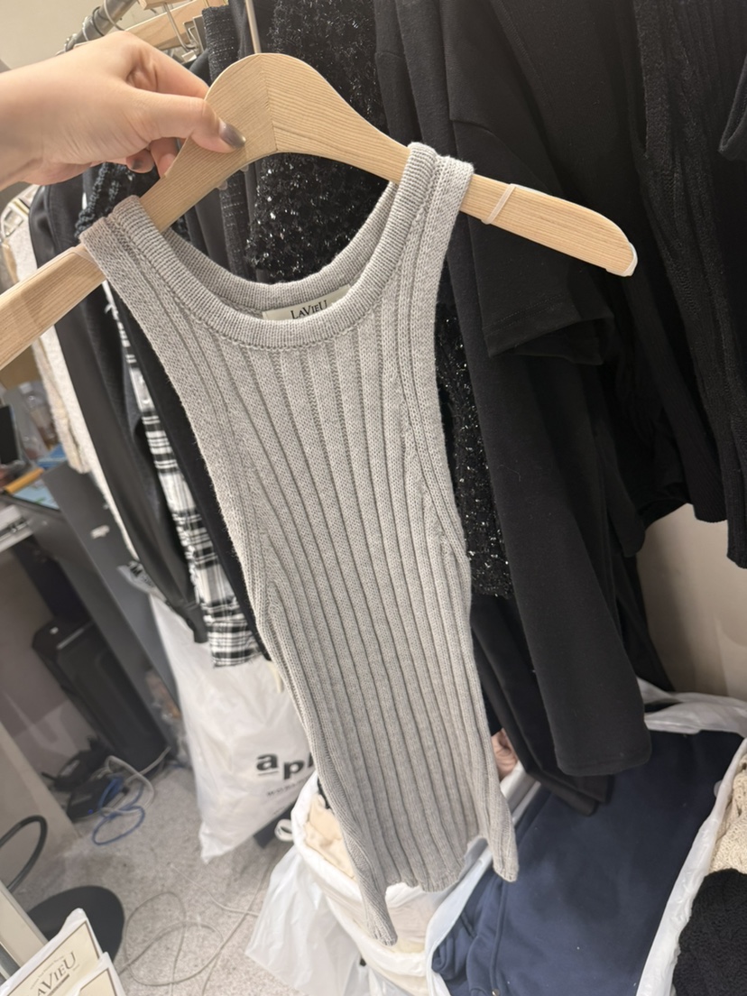 LAVIEU東大門代購女士新款真品時尚熱賣26春夏人氣吊帶背心LAVIEU吊帶/背心圖色3