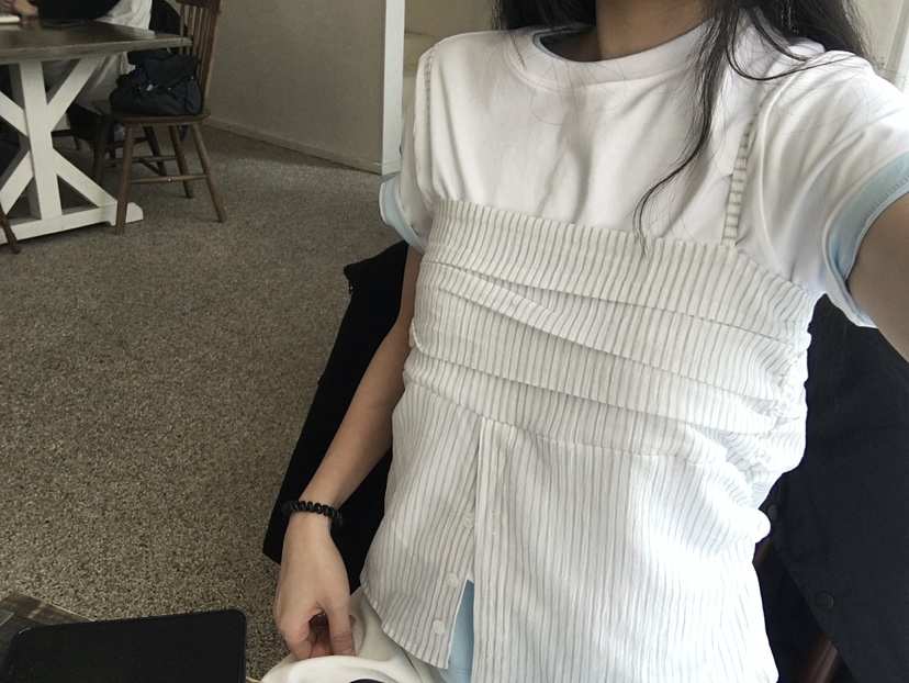 SO BAE東大門實拍女裝新品熱賣26春夏推薦職業真品吊帶背心SO BAE吊帶/背心