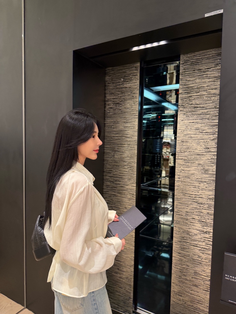 LAVIEU東大門直郵女士新款推薦真品人氣26春夏襯衫蕾絲衫LAVIEU襯衫/蕾絲衫