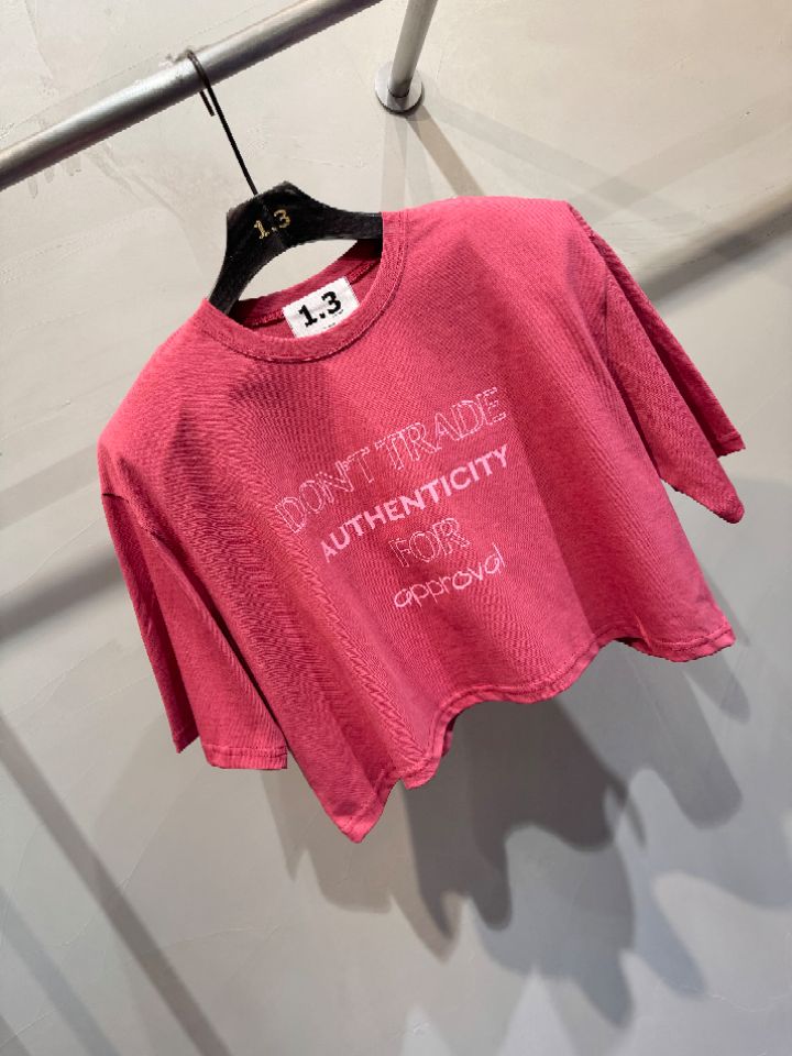 1.3東大門直郵女士新款熱賣休閑職業時尚真品人氣26春夏T恤1.3T恤