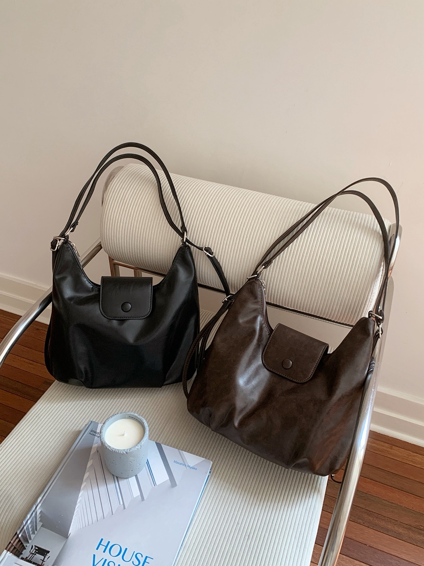 POSH BLUE東大門實拍女士新品26春夏職業單肩斜跨包復古POSH BLUE單肩/斜跨包