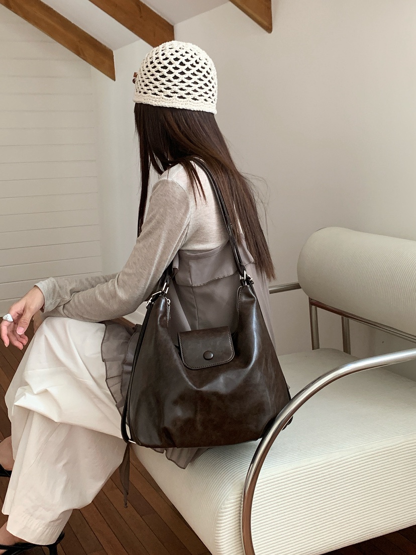 POSH BLUE東大門實拍女士新品26春夏職業單肩斜跨包復古POSH BLUE單肩/斜跨包