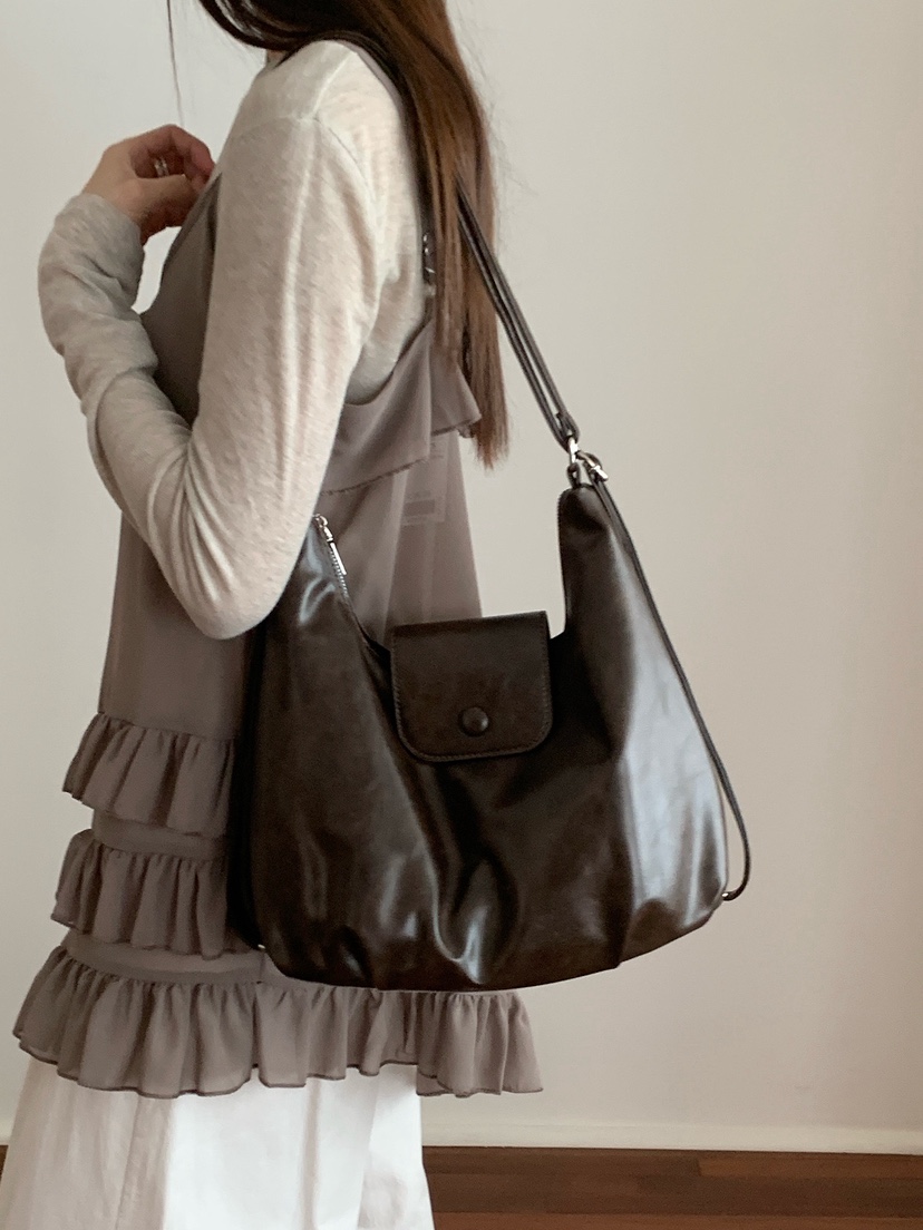 POSH BLUE東大門實拍女士新品26春夏職業單肩斜跨包復古POSH BLUE單肩/斜跨包