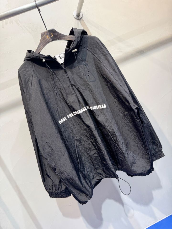 1.3韓國代購女裝新款真品職業休閑人氣推薦時尚26春夏衛衣1.3衛衣