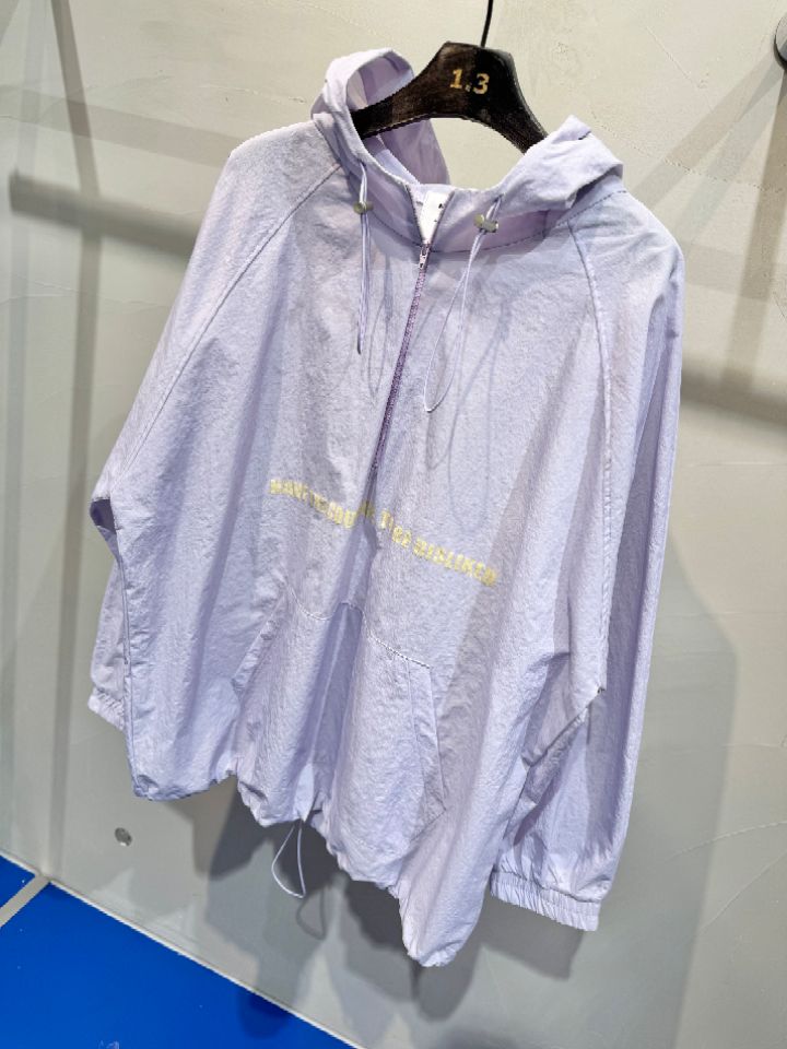 1.3韓國代購女裝新款真品職業休閑人氣推薦時尚26春夏衛衣1.3衛衣