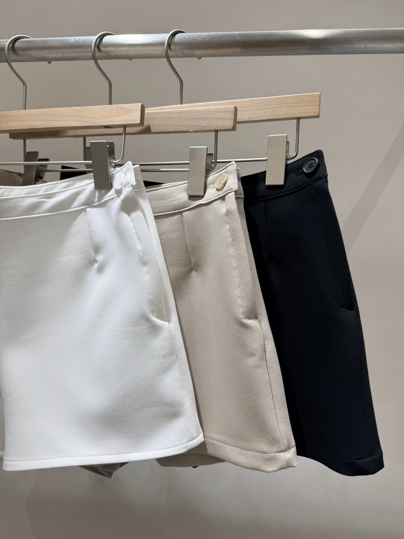 LAVIEU東大門直郵女裝新品人氣推薦職業26春夏時尚真品短褲LAVIEU短褲