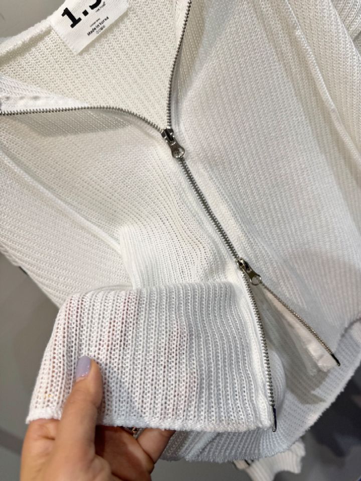 1.3東大門直郵女士新品真品人氣時尚熱賣推薦職業針織衫1.3針織衫