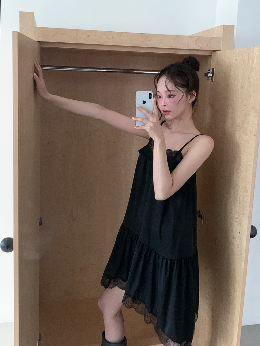 VERANDA韓國代購女士新品26春夏時尚推薦真品連衣裙蕾絲褶皺VERANDA連衣裙