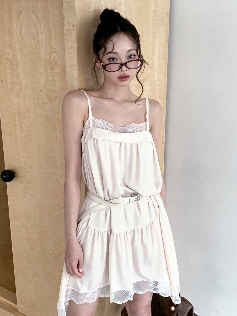 VERANDA韓國代購女士新品26春夏時尚推薦真品連衣裙蕾絲褶皺VERANDA連衣裙