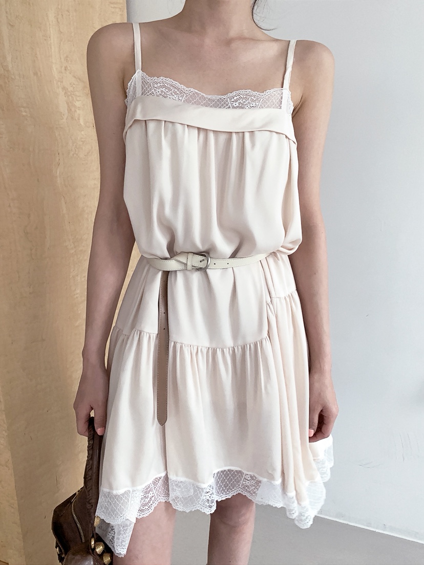 VERANDA韓國代購女士新品26春夏時尚推薦真品連衣裙蕾絲褶皺VERANDA連衣裙