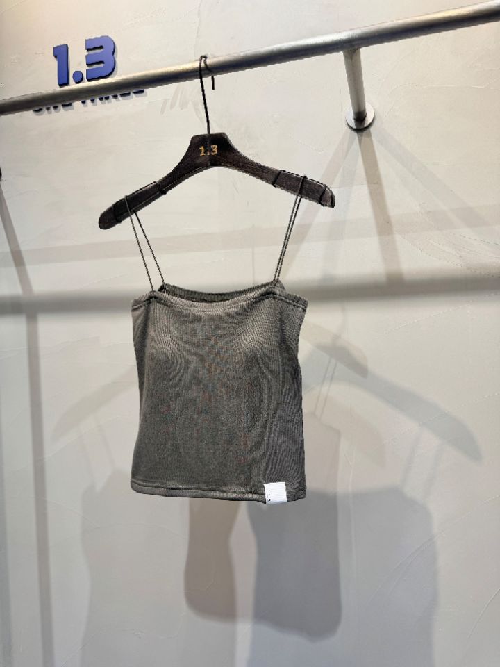 1.3韓國直郵女裝新品人氣熱賣職業休閑時尚推薦吊帶背心1.3吊帶/背心