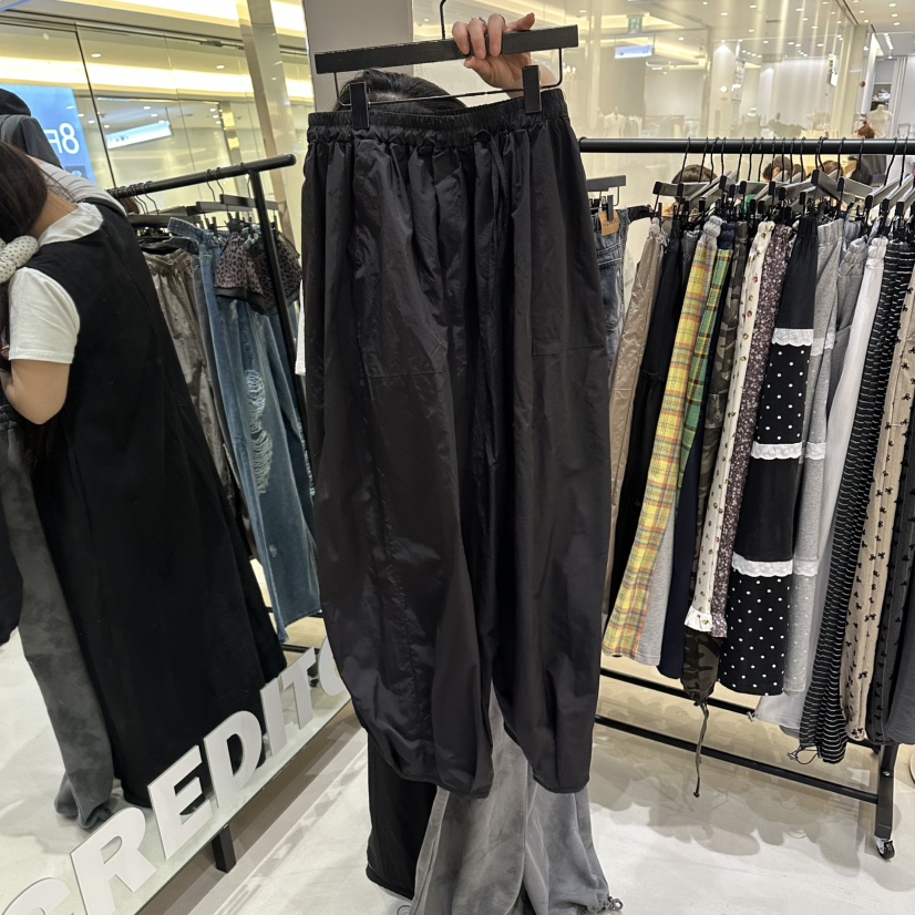 CREDITO韓國代購女裝新款時尚26春夏熱賣職業推薦休閑褲尼龍CREDITO休閑褲圖色2