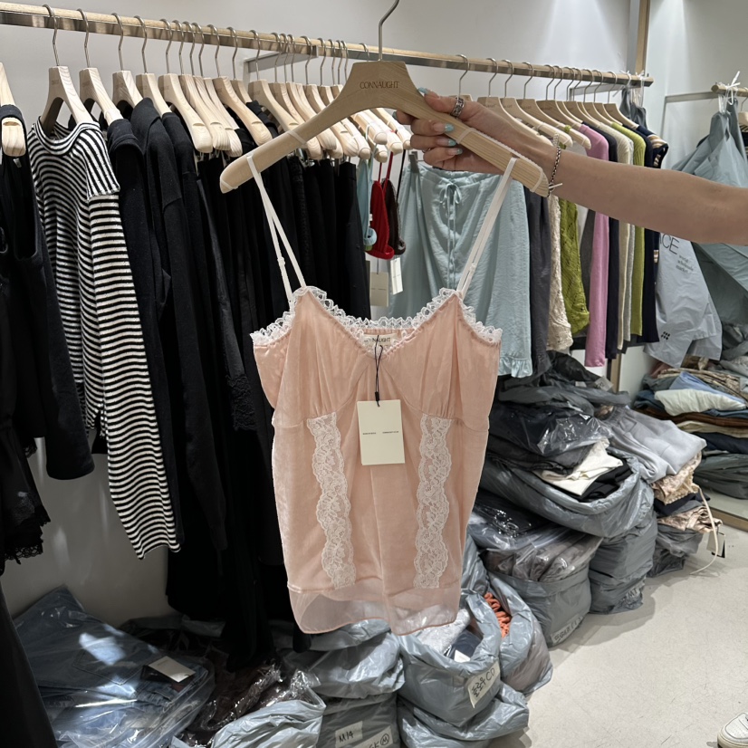 CONNAUGHT/DAILYJUD韓國直郵女士新款熱賣推薦吊帶背心絲絨CONNAUGHT/DAILYJUD吊帶/背心圖色2