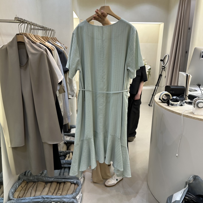 MATIERE韓國代購女士新款職業休閑推薦時尚熱賣26春夏連衣裙MATIERE連衣裙