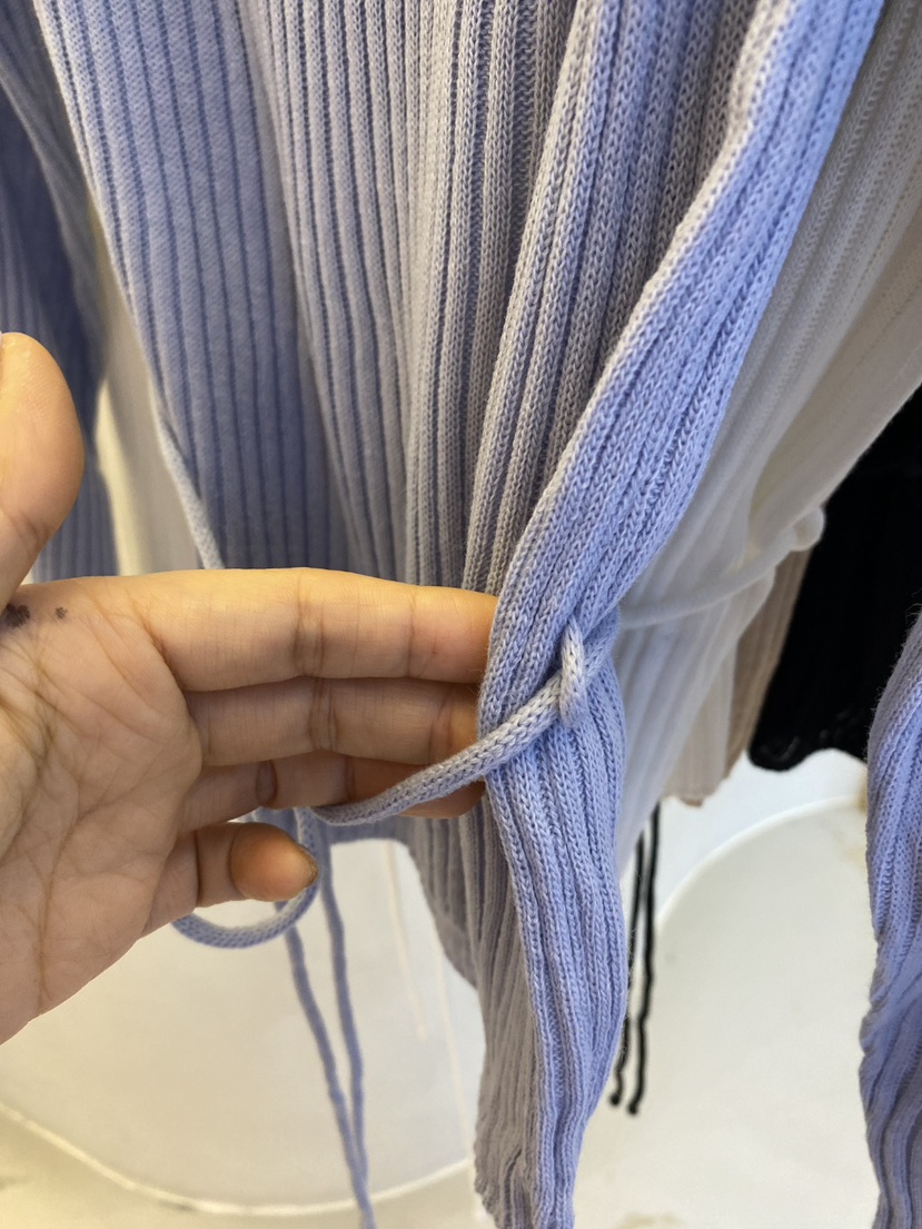 BLACK BIJOU韓國直郵女裝新品職業推薦針織衫含腰繩船領BLACK BIJOU針織衫