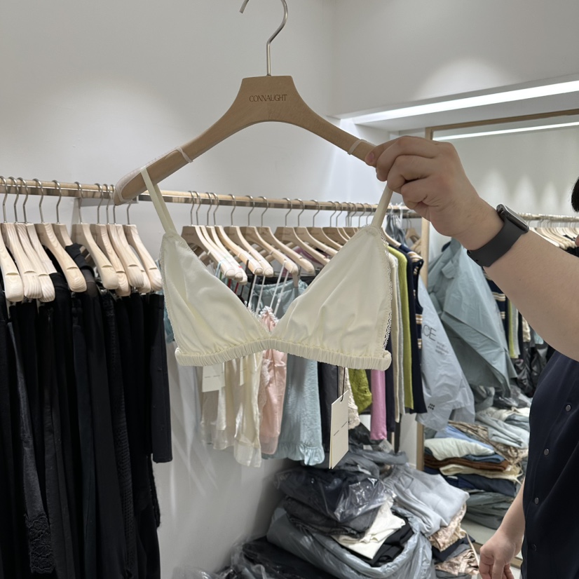 CONNAUGHT/DAILYJUD韓國直郵女士新款職業真品推薦吊帶背心CONNAUGHT/DAILYJUD吊帶/背心圖色1