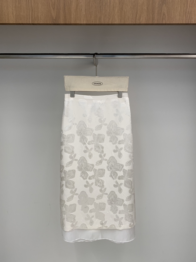 ONE MONE韓國東大門直郵女士新品人氣推薦熱賣26春夏長裙ONE MONE長裙圖色2